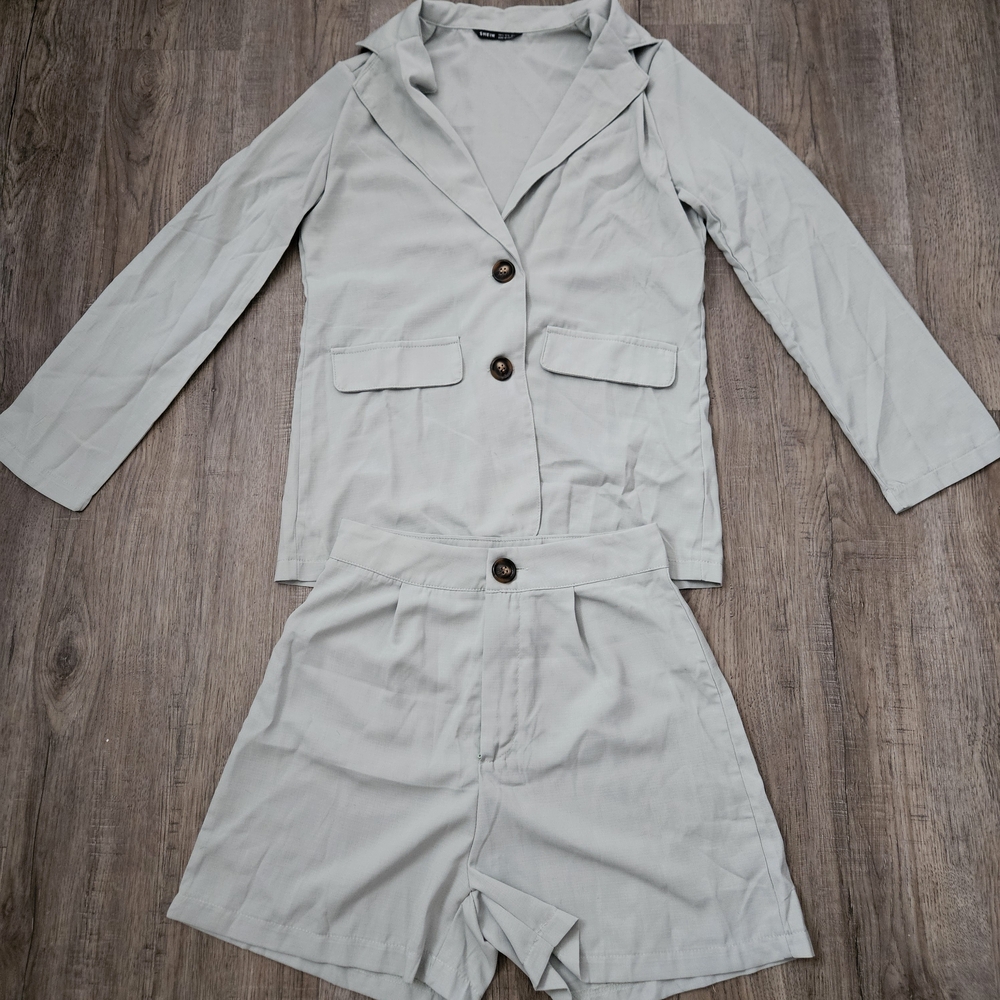 Sage Relaxed Blazer & High-Waist Shorts Set